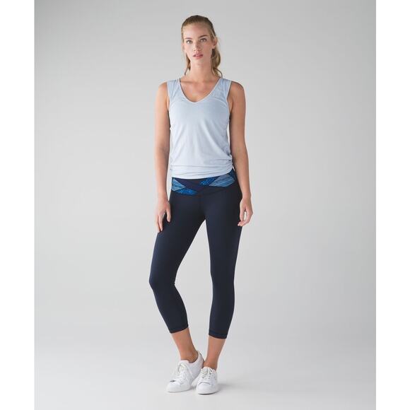 Lululemon Blue Patchwork Wunder Under Crop III Leggings - Size 6 - Full On Luon - Picture 1 of 8